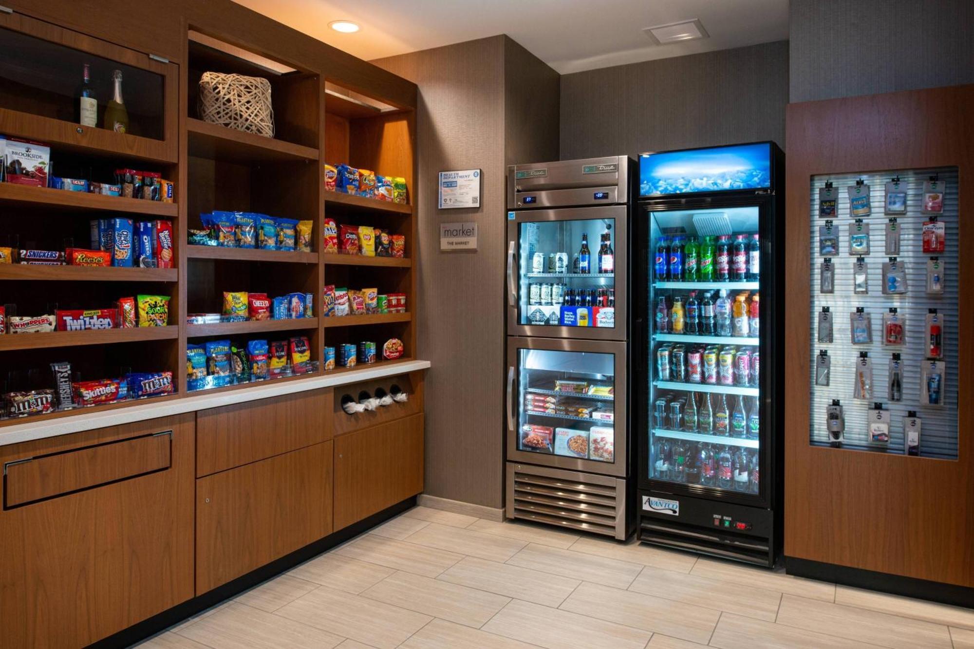 Springhill Suites By Marriott Kansas City Northeast Екстериор снимка
